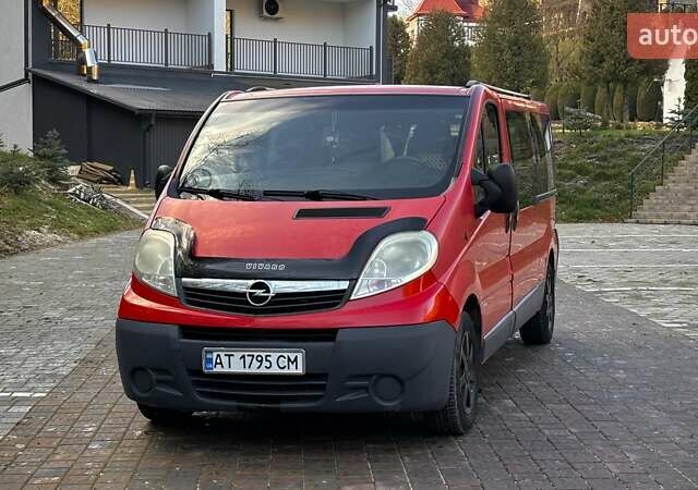 Красный Опель Виваро, объемом двигателя 2 л и пробегом 346 тыс. км за 8600 $, фото 19 на Automoto.ua