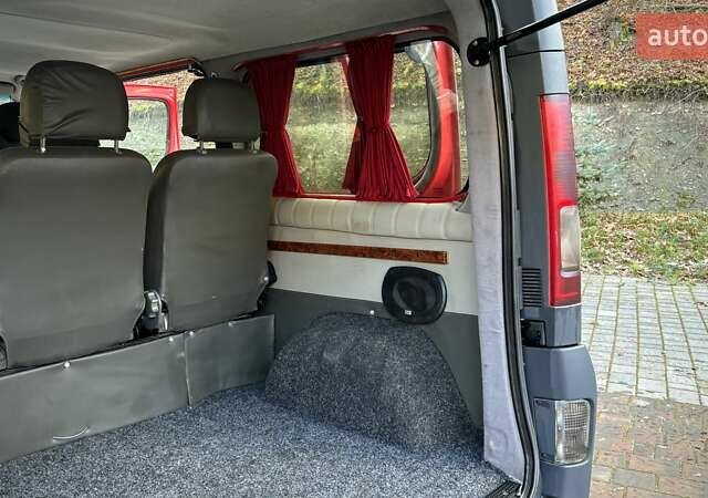 Красный Опель Виваро, объемом двигателя 2 л и пробегом 346 тыс. км за 8600 $, фото 47 на Automoto.ua