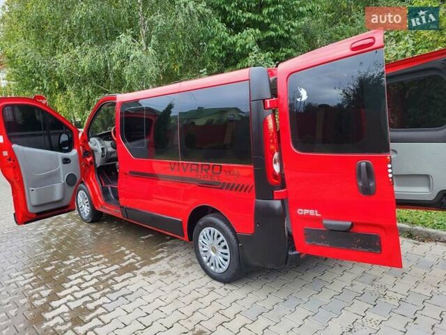 Красный Опель Виваро, объемом двигателя 2 л и пробегом 234 тыс. км за 8800 $, фото 59 на Automoto.ua