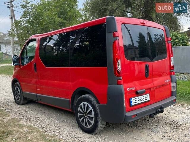Червоний Опель Віваро, об'ємом двигуна 2 л та пробігом 378 тис. км за 8850 $, фото 7 на Automoto.ua