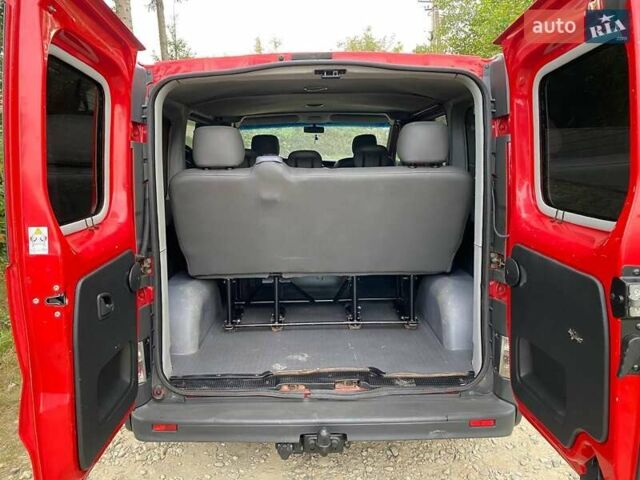 Червоний Опель Віваро, об'ємом двигуна 2 л та пробігом 378 тис. км за 8850 $, фото 31 на Automoto.ua