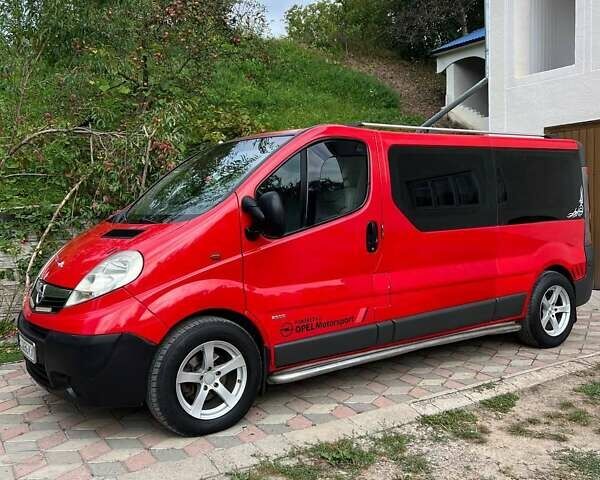 Червоний Опель Віваро, об'ємом двигуна 2 л та пробігом 300 тис. км за 9400 $, фото 44 на Automoto.ua