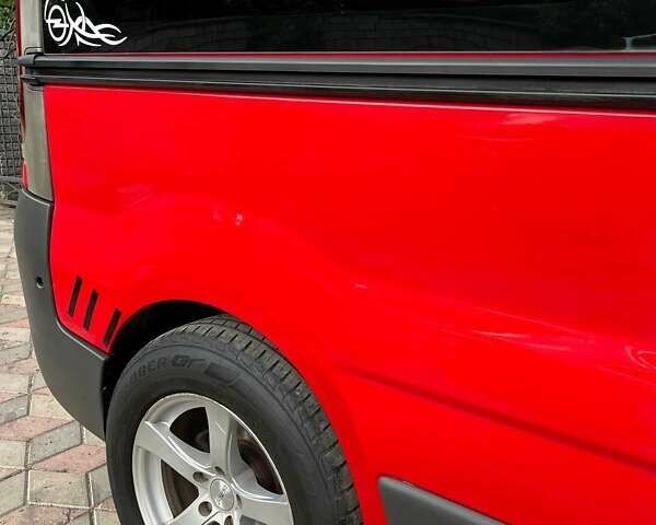 Червоний Опель Віваро, об'ємом двигуна 2 л та пробігом 300 тис. км за 9400 $, фото 14 на Automoto.ua