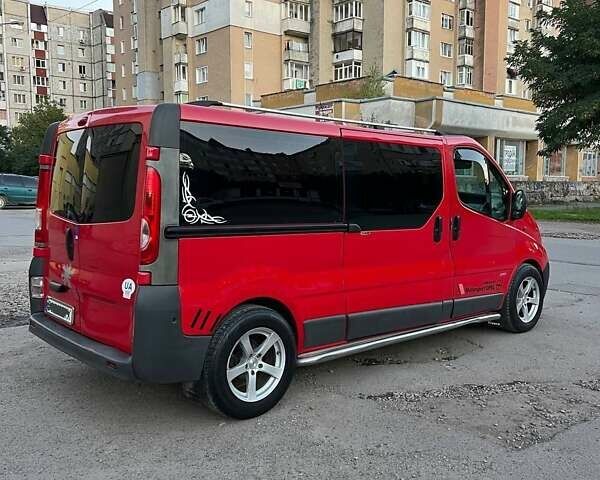Красный Опель Виваро, объемом двигателя 2 л и пробегом 300 тыс. км за 8999 $, фото 11 на Automoto.ua