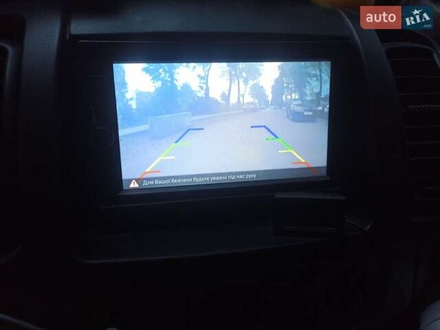 Червоний Опель Віваро, об'ємом двигуна 2.5 л та пробігом 555 тис. км за 11900 $, фото 21 на Automoto.ua