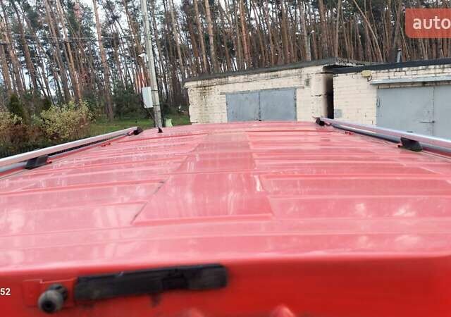 Красный Опель Виваро, объемом двигателя 2 л и пробегом 347 тыс. км за 12500 $, фото 16 на Automoto.ua