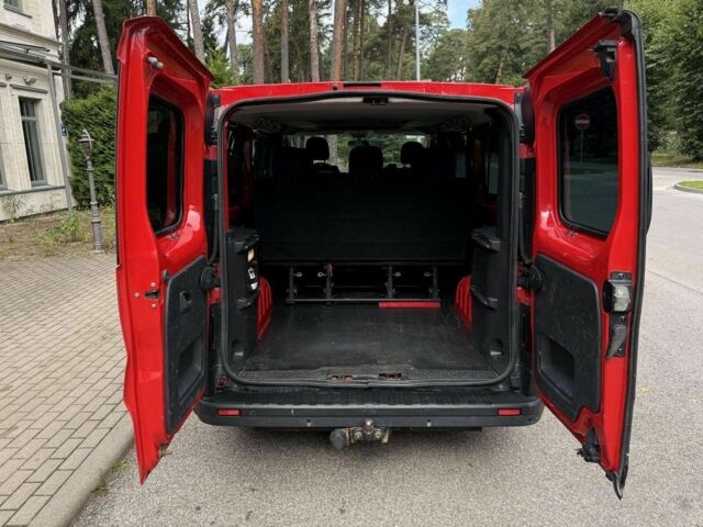 Опель Віваро 2014 у Вінниці на Automoto.ua Червоний Опель Віваро, об'ємом двигуна 1.6 л та пробігом 289 тис. км за 9800 $, фото 13 на Automoto.ua