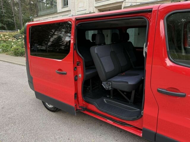 Красный Опель Виваро, объемом двигателя 1.6 л и пробегом 289 тыс. км за 11400 $, фото 12 на Automoto.ua