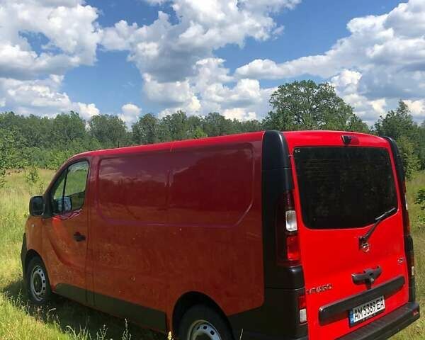 Красный Опель Виваро, объемом двигателя 1.6 л и пробегом 149 тыс. км за 11900 $, фото 9 на Automoto.ua