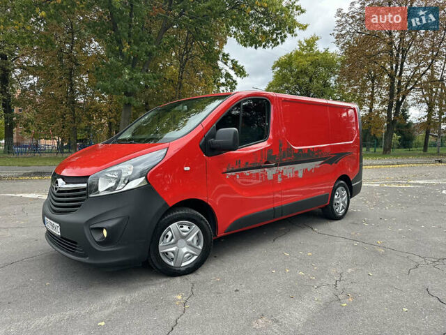 Красный Опель Виваро, объемом двигателя 1.6 л и пробегом 206 тыс. км за 12500 $, фото 7 на Automoto.ua