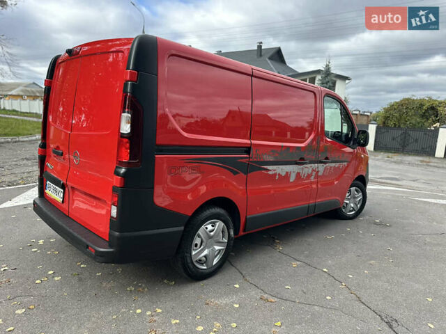 Красный Опель Виваро, объемом двигателя 1.6 л и пробегом 206 тыс. км за 12500 $, фото 16 на Automoto.ua