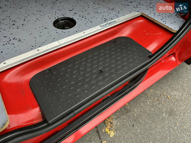 Красный Опель Виваро, объемом двигателя 1.6 л и пробегом 206 тыс. км за 12500 $, фото 38 на Automoto.ua