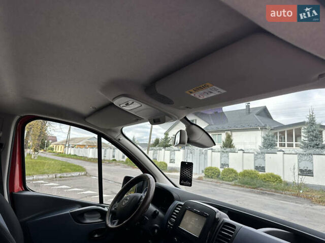 Красный Опель Виваро, объемом двигателя 1.6 л и пробегом 206 тыс. км за 12500 $, фото 44 на Automoto.ua