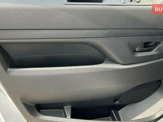 Опель Виваро, объемом двигателя 2 л и пробегом 0 тыс. км за 33873 $, фото 12 на Automoto.ua