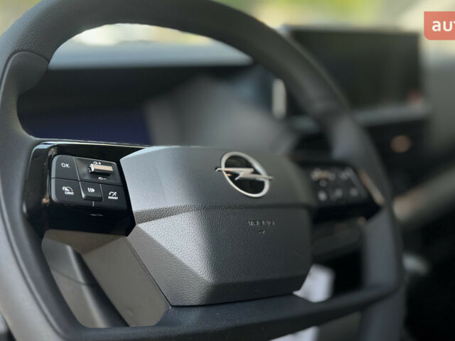 купить новое авто Опель Виваро 2025 года от официального дилера Автомир Опель фото