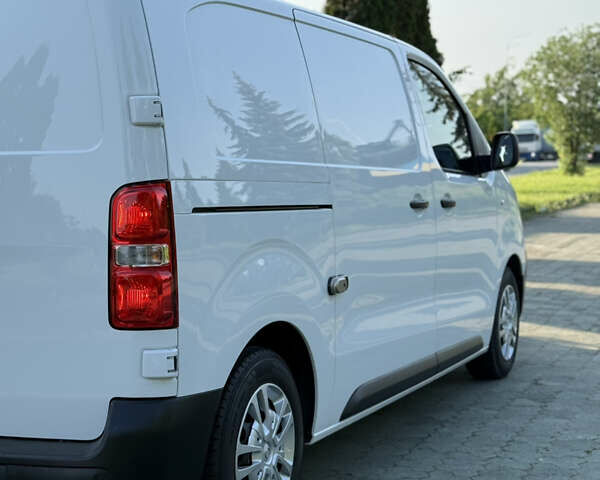 Опель Виваро, объемом двигателя 1.5 л и пробегом 169 тыс. км за 14200 $, фото 11 на Automoto.ua