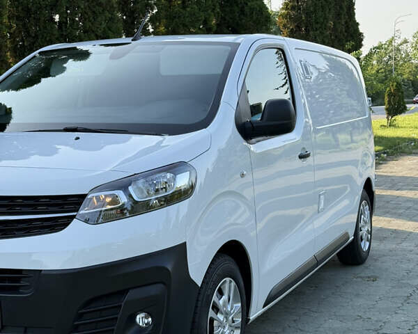 Опель Виваро, объемом двигателя 1.5 л и пробегом 169 тыс. км за 14200 $, фото 23 на Automoto.ua