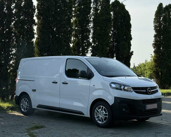 Опель Виваро, объемом двигателя 1.5 л и пробегом 169 тыс. км за 14200 $, фото 9 на Automoto.ua