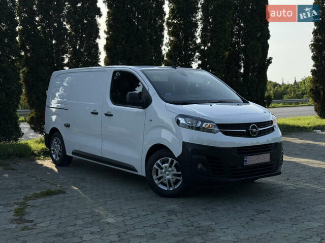 Опель Виваро, объемом двигателя 1.5 л и пробегом 169 тыс. км за 14200 $, фото 3 на Automoto.ua