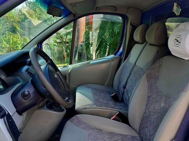 Опель Віваро, об'ємом двигуна 1.9 л та пробігом 250 тис. км за 6000 $, фото 2 на Automoto.ua