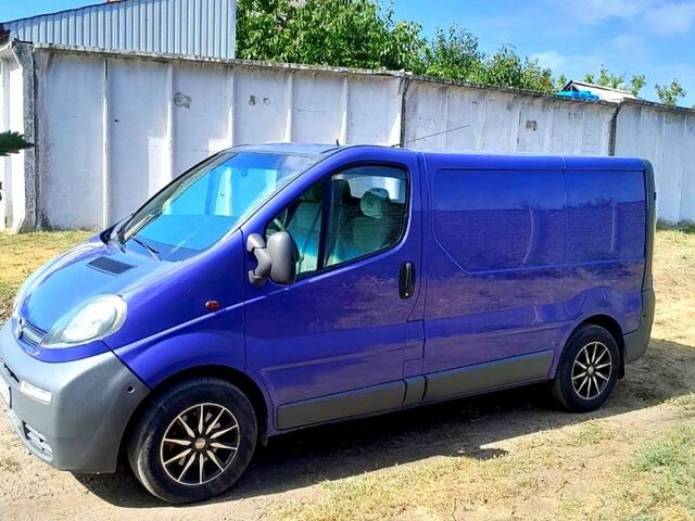 Опель Віваро, об'ємом двигуна 1.9 л та пробігом 250 тис. км за 6000 $, фото 4 на Automoto.ua