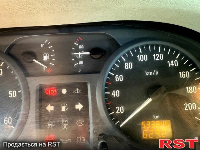Опель Віваро, об'ємом двигуна 1.9 л та пробігом 533 тис. км за 7000 $, фото 9 на Automoto.ua