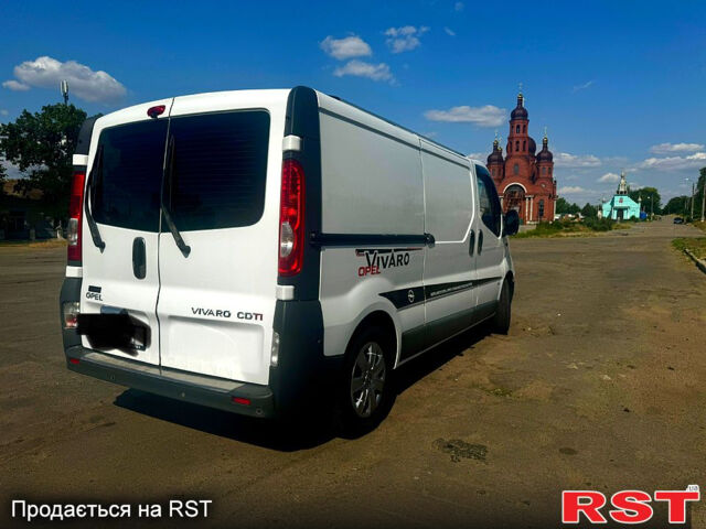 Опель Виваро, объемом двигателя 2 л и пробегом 390 тыс. км за 12000 $, фото 3 на Automoto.ua