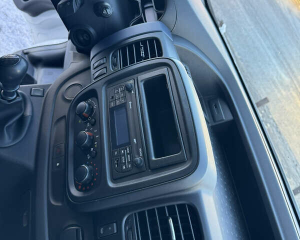 Опель Виваро, объемом двигателя 1.6 л и пробегом 250 тыс. км за 12600 $, фото 41 на Automoto.ua