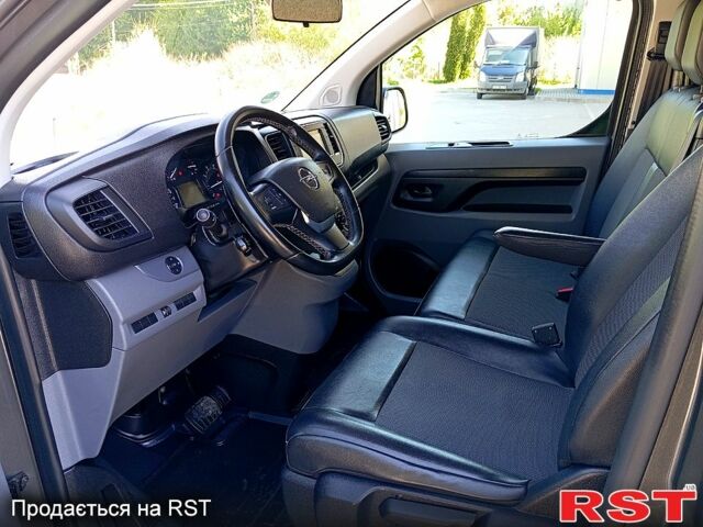 Опель Виваро, объемом двигателя 2 л и пробегом 238 тыс. км за 20900 $, фото 7 на Automoto.ua