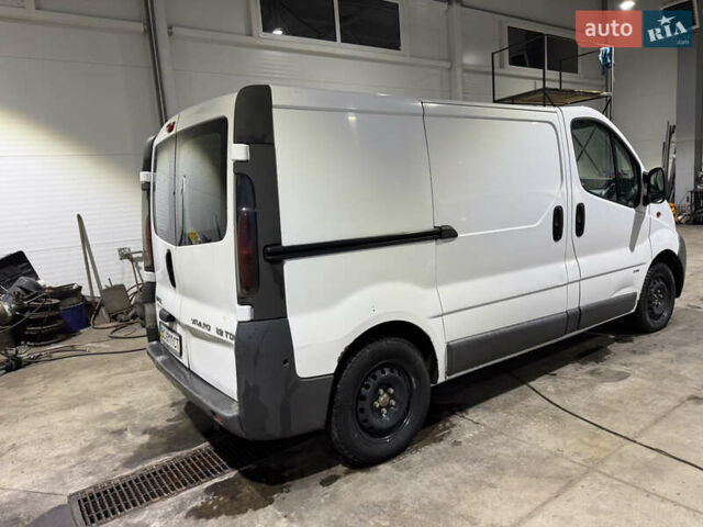 Опель Виваро, объемом двигателя 1.9 л и пробегом 366 тыс. км за 5500 $, фото 4 на Automoto.ua