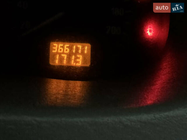 Опель Виваро, объемом двигателя 1.9 л и пробегом 366 тыс. км за 5500 $, фото 6 на Automoto.ua