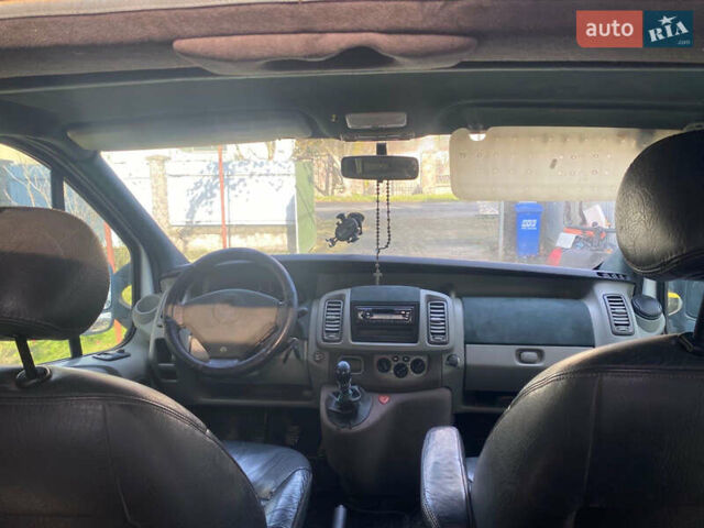 Опель Віваро, об'ємом двигуна 1.9 л та пробігом 240 тис. км за 5500 $, фото 4 на Automoto.ua