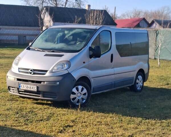 Опель Виваро, объемом двигателя 1.9 л и пробегом 290 тыс. км за 6800 $, фото 4 на Automoto.ua