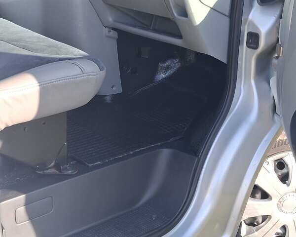 Опель Виваро, объемом двигателя 1.9 л и пробегом 290 тыс. км за 6800 $, фото 18 на Automoto.ua