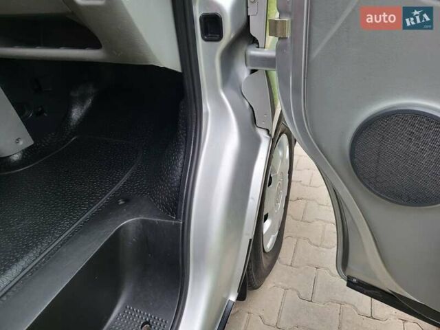 Опель Виваро, объемом двигателя 1.9 л и пробегом 267 тыс. км за 8600 $, фото 70 на Automoto.ua