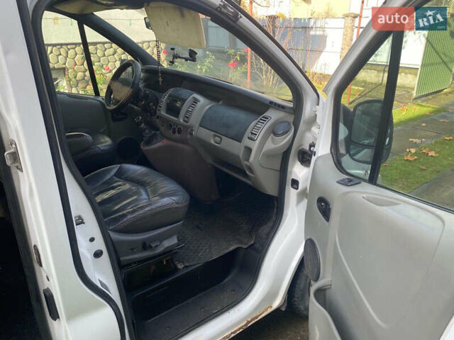 Опель Віваро, об'ємом двигуна 1.9 л та пробігом 240 тис. км за 5500 $, фото 5 на Automoto.ua