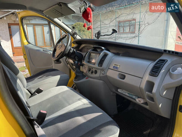 Опель Віваро, об'ємом двигуна 1.9 л та пробігом 203 тис. км за 7500 $, фото 14 на Automoto.ua