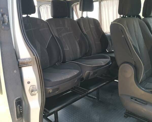 Опель Виваро, объемом двигателя 1.9 л и пробегом 268 тыс. км за 9000 $, фото 6 на Automoto.ua