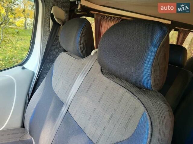 Опель Виваро, объемом двигателя 1.9 л и пробегом 273 тыс. км за 8850 $, фото 100 на Automoto.ua