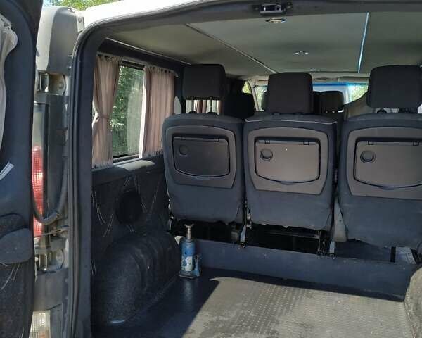 Опель Виваро, объемом двигателя 1.9 л и пробегом 268 тыс. км за 9000 $, фото 4 на Automoto.ua
