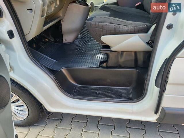 Опель Виваро, объемом двигателя 1.9 л и пробегом 273 тыс. км за 8850 $, фото 51 на Automoto.ua