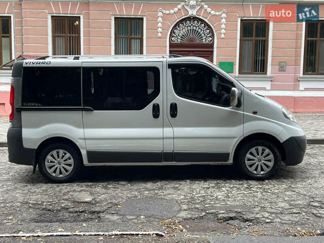 Опель Віваро, об'ємом двигуна 2 л та пробігом 260 тис. км за 7950 $, фото 7 на Automoto.ua