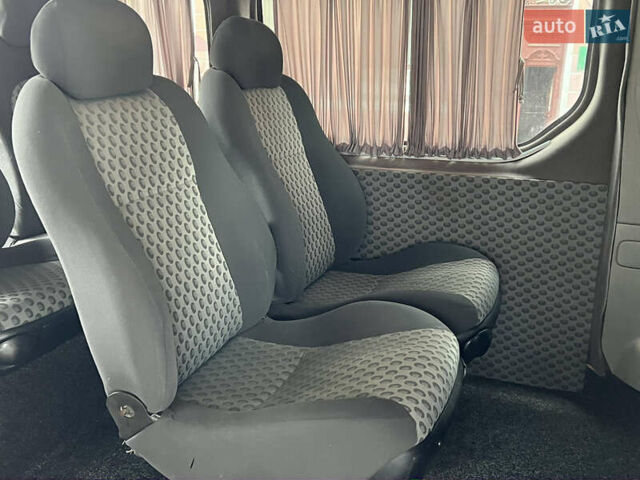 Опель Віваро, об'ємом двигуна 2 л та пробігом 260 тис. км за 7950 $, фото 24 на Automoto.ua