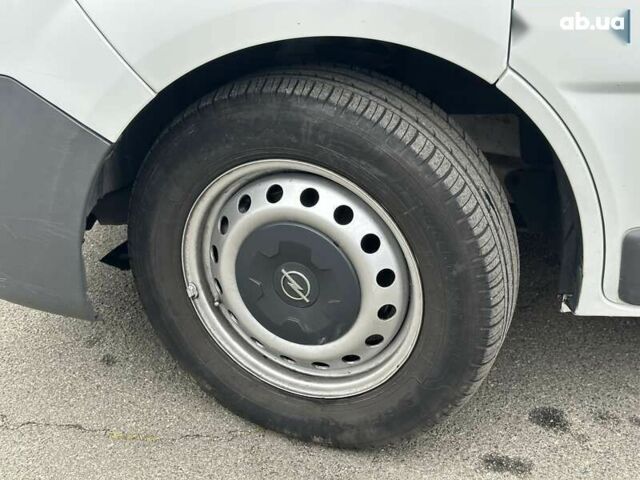 Опель Віваро, об'ємом двигуна 2 л та пробігом 258 тис. км за 8790 $, фото 10 на Automoto.ua