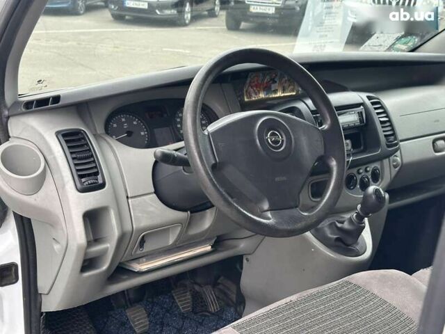 Опель Віваро, об'ємом двигуна 2 л та пробігом 258 тис. км за 8790 $, фото 12 на Automoto.ua