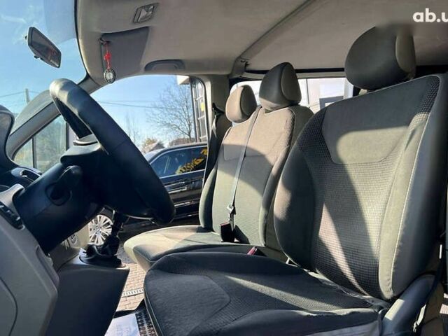 Опель Виваро, объемом двигателя 2.5 л и пробегом 263 тыс. км за 12800 $, фото 8 на Automoto.ua