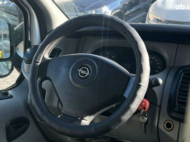 Опель Виваро, объемом двигателя 2.5 л и пробегом 263 тыс. км за 12800 $, фото 14 на Automoto.ua