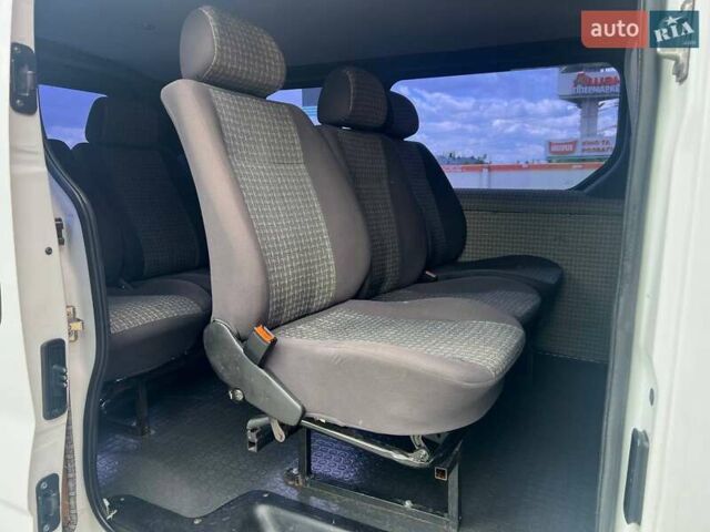 Опель Виваро, объемом двигателя 2 л и пробегом 250 тыс. км за 11500 $, фото 7 на Automoto.ua