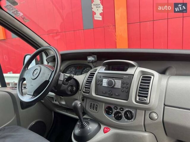 Опель Виваро, объемом двигателя 2 л и пробегом 250 тыс. км за 11500 $, фото 14 на Automoto.ua
