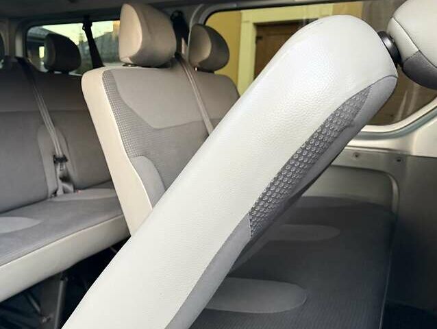 Опель Виваро, объемом двигателя 2 л и пробегом 287 тыс. км за 13950 $, фото 118 на Automoto.ua